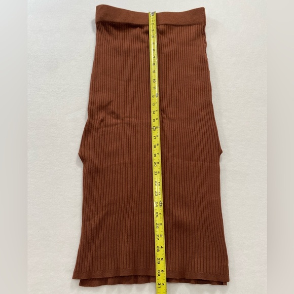 Abercrombie & Fitch Brown Ribbed Knit Midi Skirt Side Slits Women’s Size Medium - Picture 9 of 12